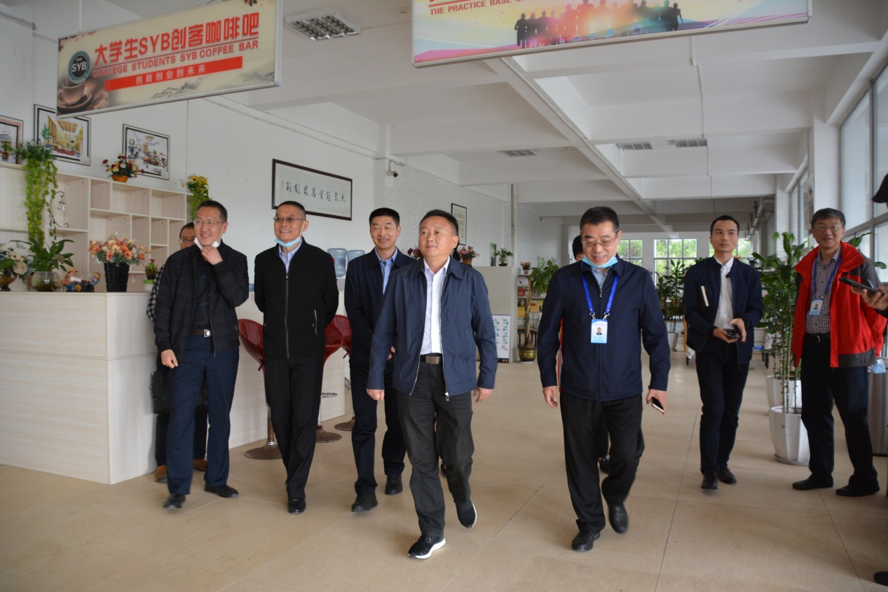 说明: C:\Users\ZhuT\Desktop\新建文件夹\DSC_0946.JPG