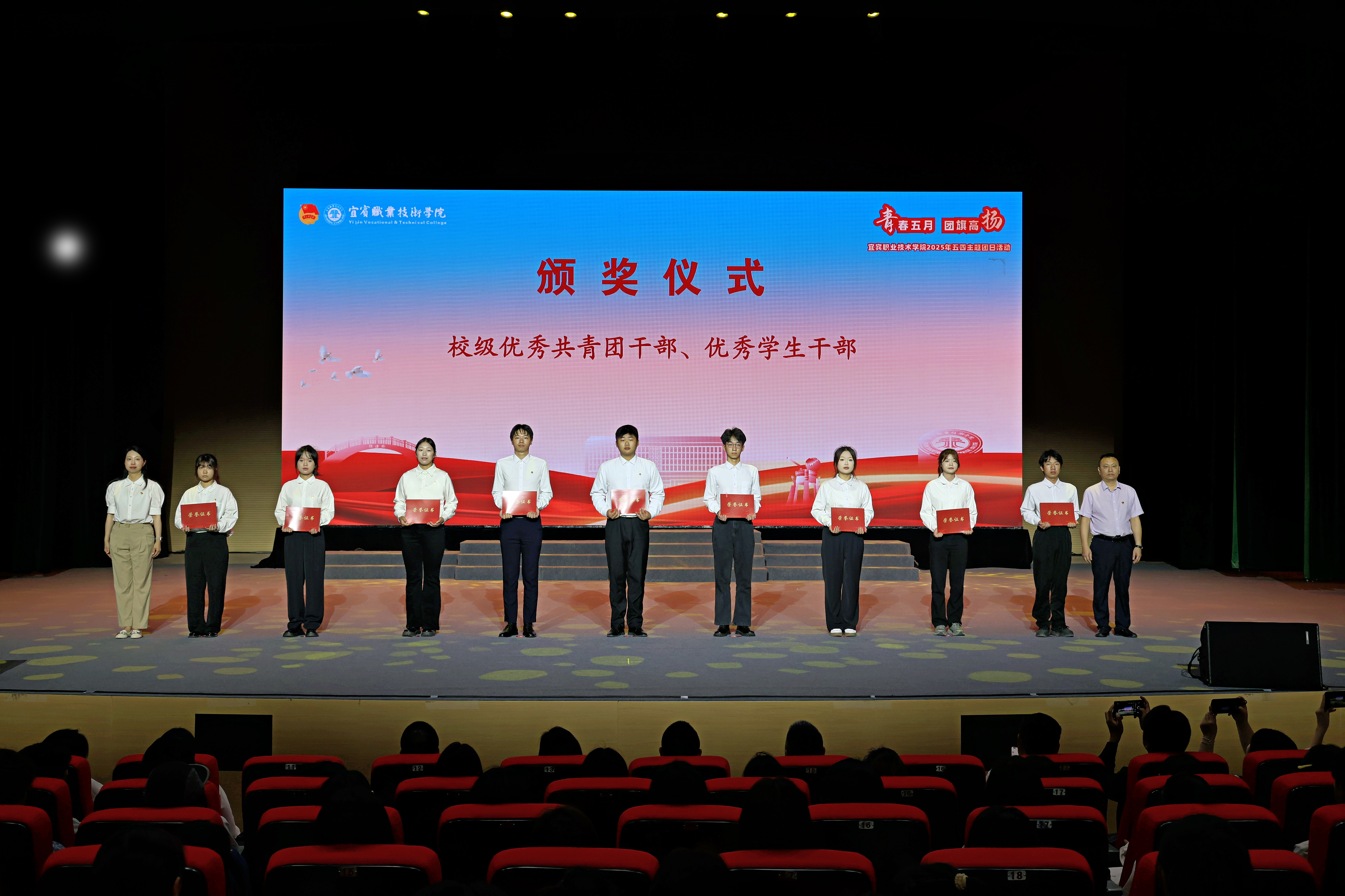 db64d9e2708f4b4af9bcfdf3ae73f8a5_PerfectlyClear