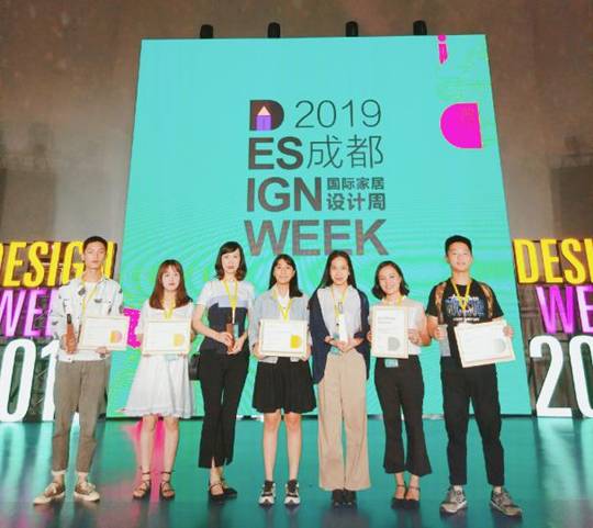 -54edb741f0d1855_mh1559436328019